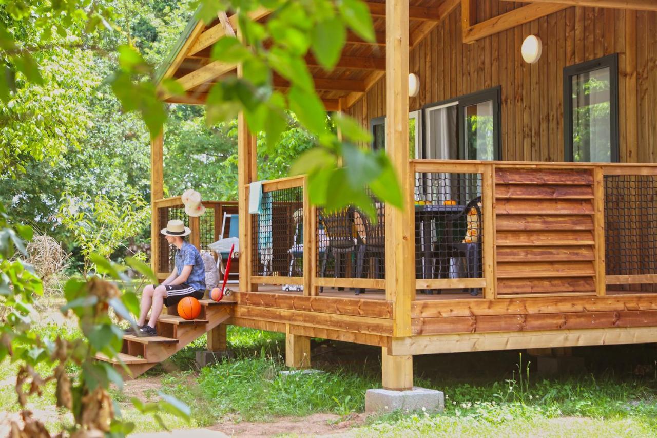 Camping Paradis Le Rocher De La Granelle ル・ビュグ エクステリア 写真